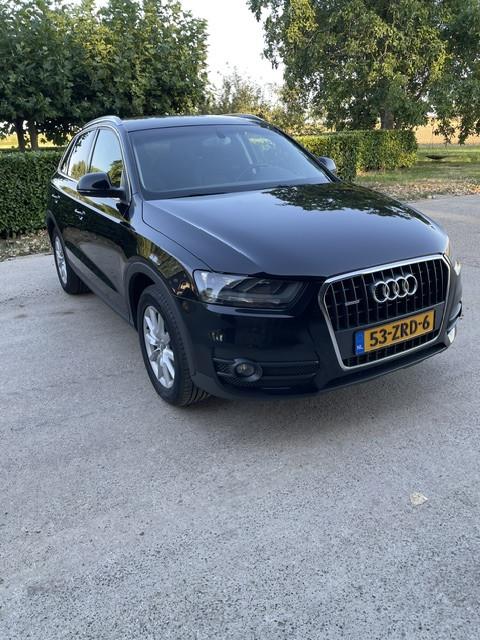Audi Q3, 2.0 TFSI,  zwart, benzine, trekhaak, 2013