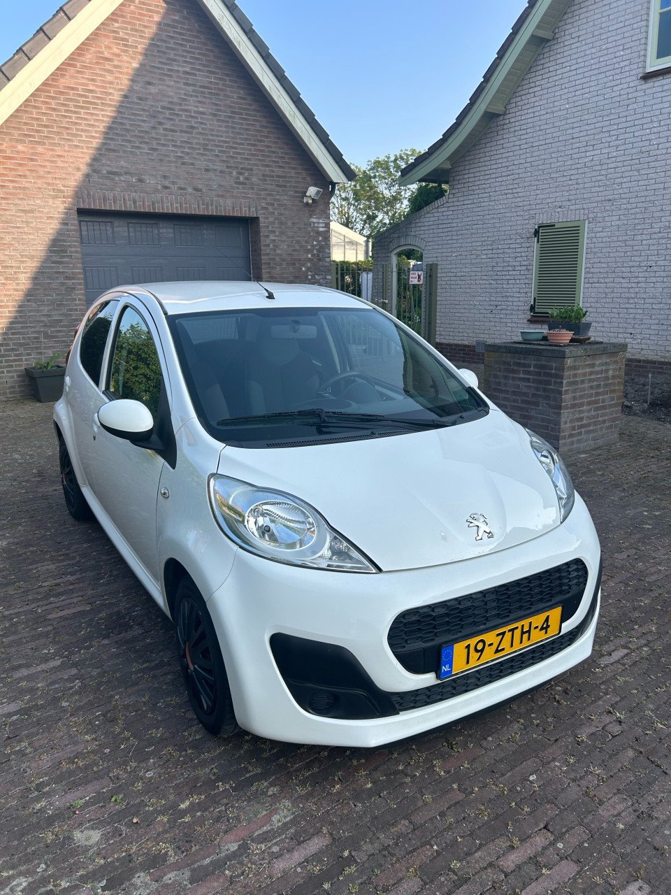Peugeot 107 1.0 12V 5DR 2013 Wit