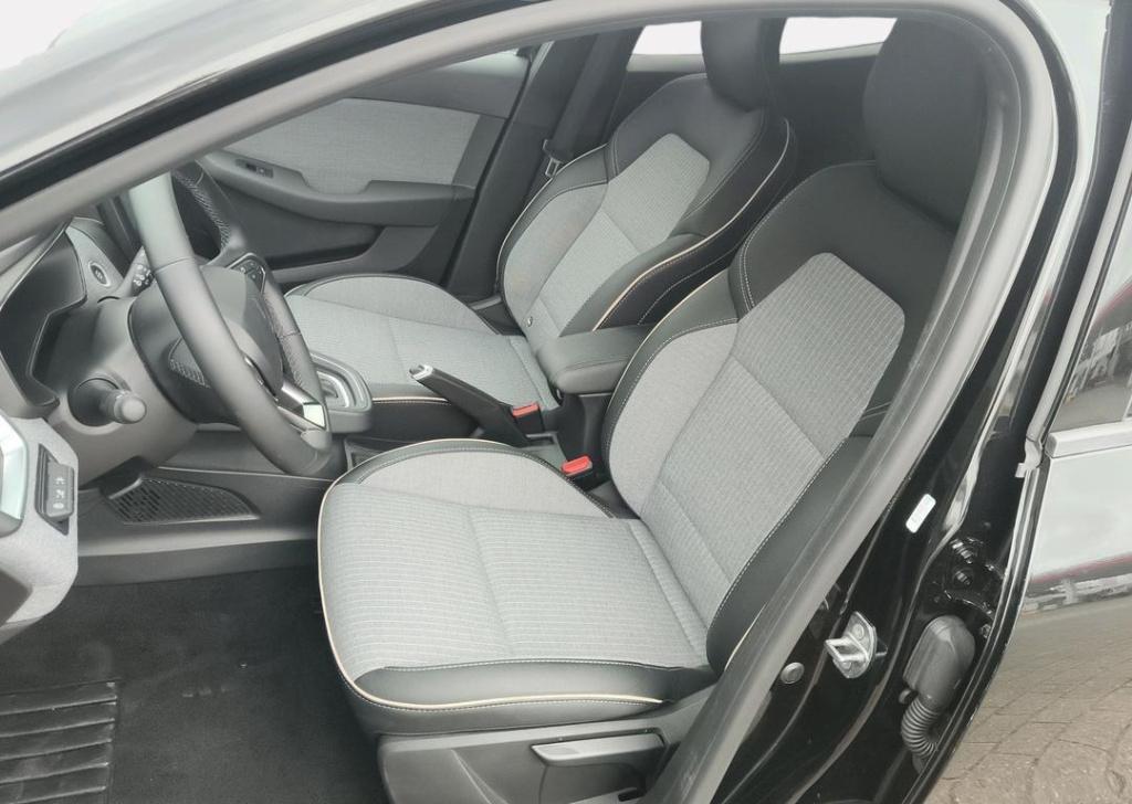 Renault Clio 1.6 e-tech full hybrid 145 techno