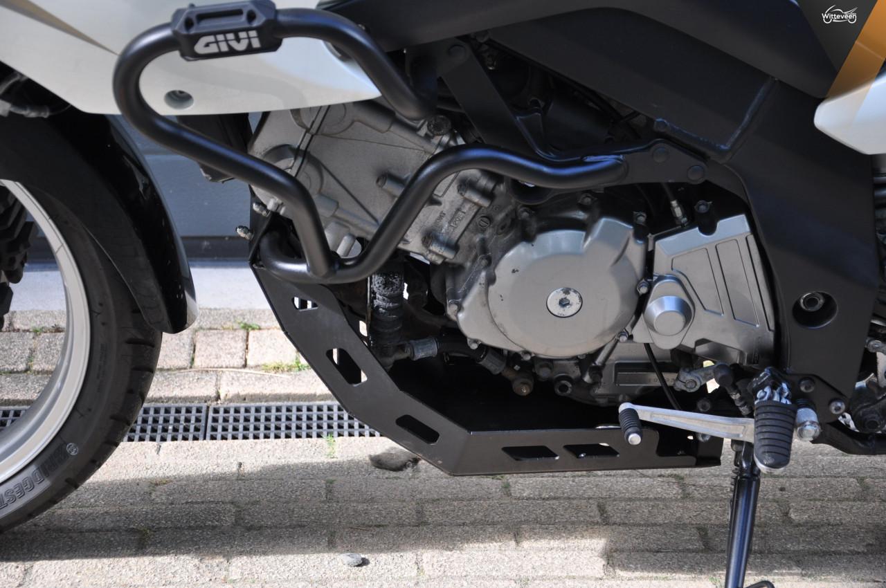 Suzuki DL 650 A V-strom 650 ABS Complete motor!