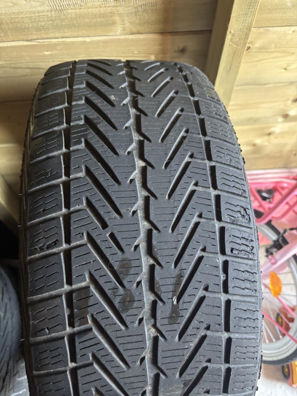 18 inch zwarte Dezent velgen