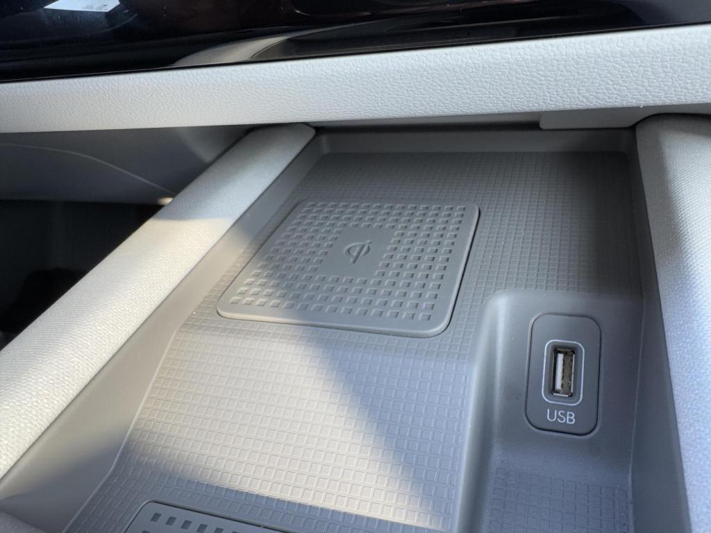 Hyundai Ioniq 6 lounge 77.4 kwh soh 97% + camera buitenspiegels!