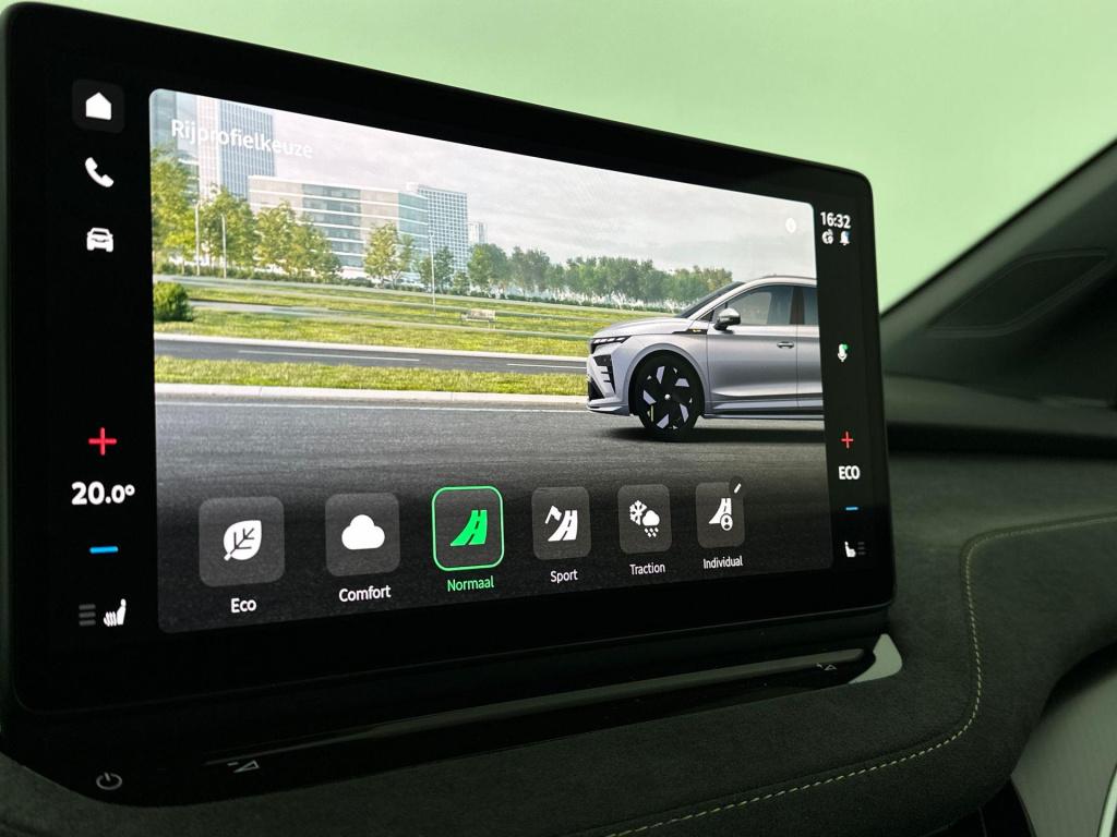 Skoda Enyaq Iv rs elektromotor 250 kw / 340 pk suv elektrische aa