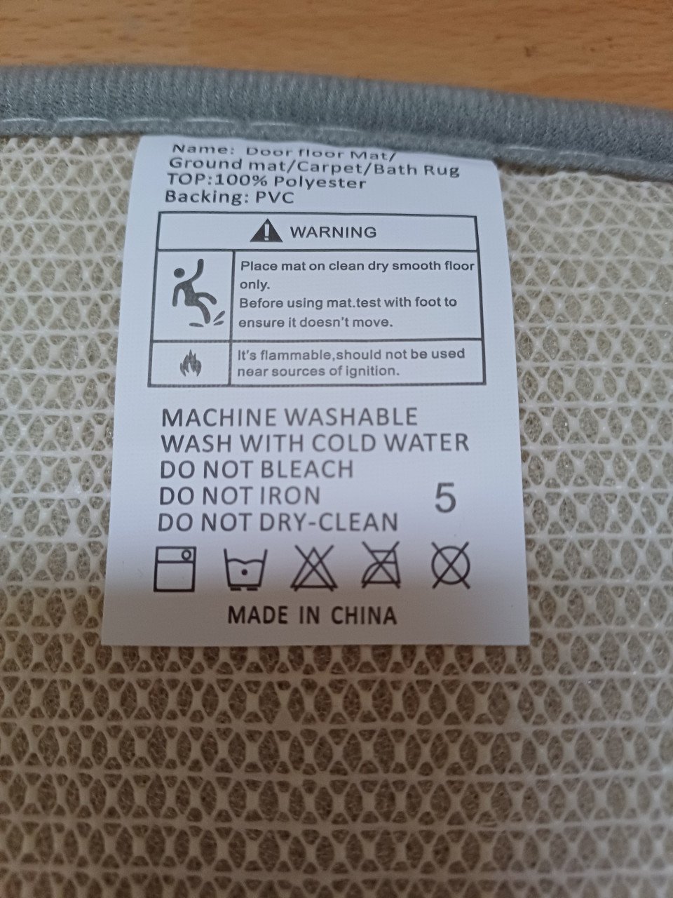NIEUW: 2 BAD/DEURMATTEN, zacht en absorberend + anti-slip