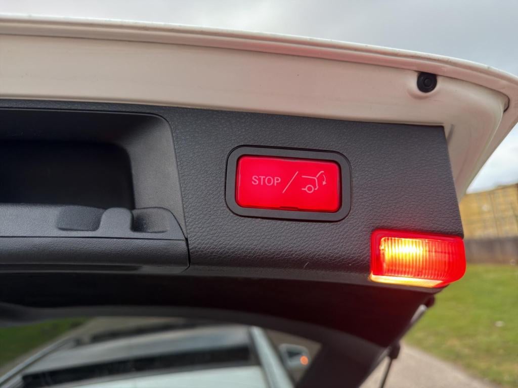 Mercedes-Benz C-Klasse estate 300 cdi 4 matic pano acc leder