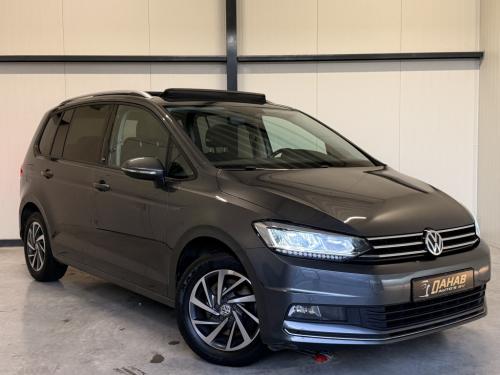 Volkswagen Touran 1.4 tsi comfortline 7p | pano | stoelverwarming | achteru