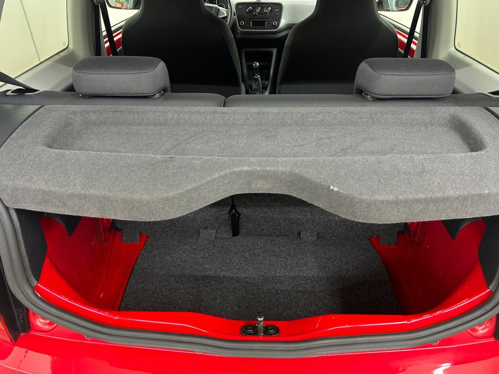 Seat Mii occasion 1.0 style sport | rood | tweedehands seat mii | airco | c
