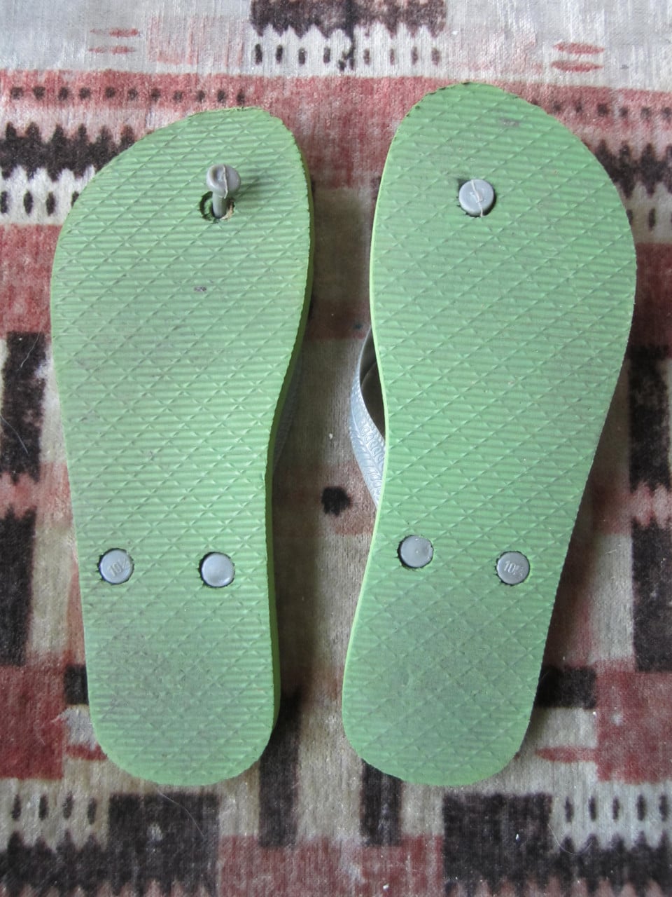 Teenslippers Camo L=26,5 cm. maat 41/42