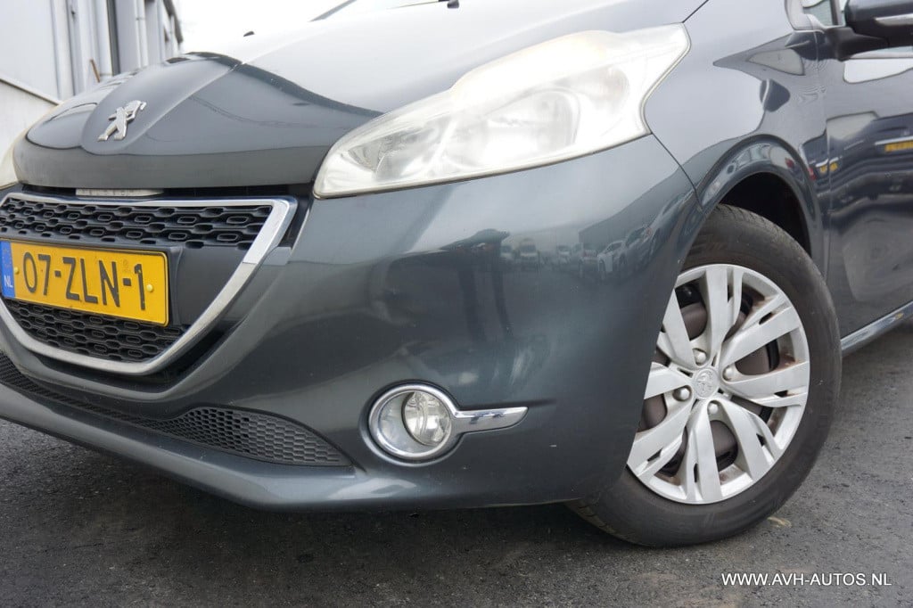 Peugeot 208 1.2 vti active