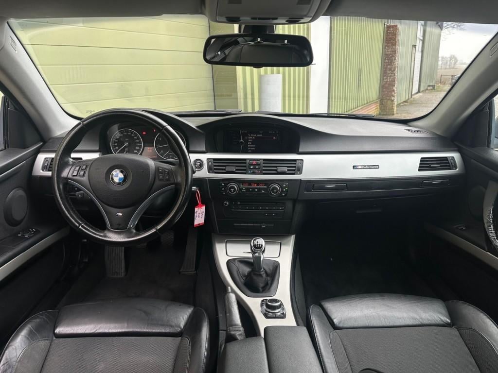 BMW 3-serie 320i corporate lease executive