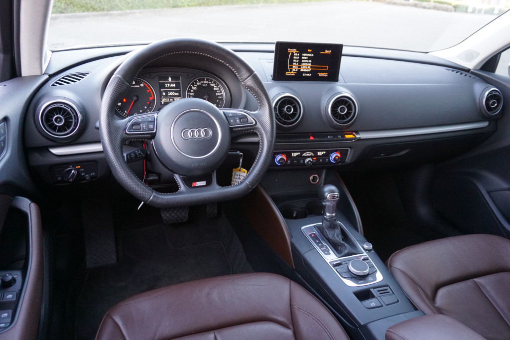 Audi A3 limousine 1.8 tfsi quattro ambition automaat panoramadak / leder / 
