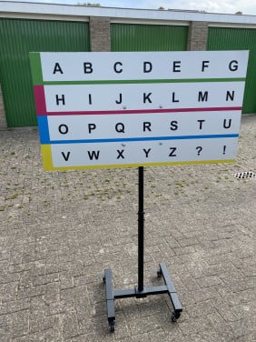 Aanwijsbord met letters