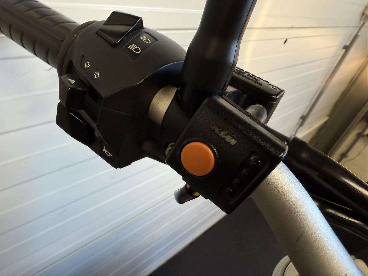 Goed onderhouden en gave KTM 690 Duke ABS!