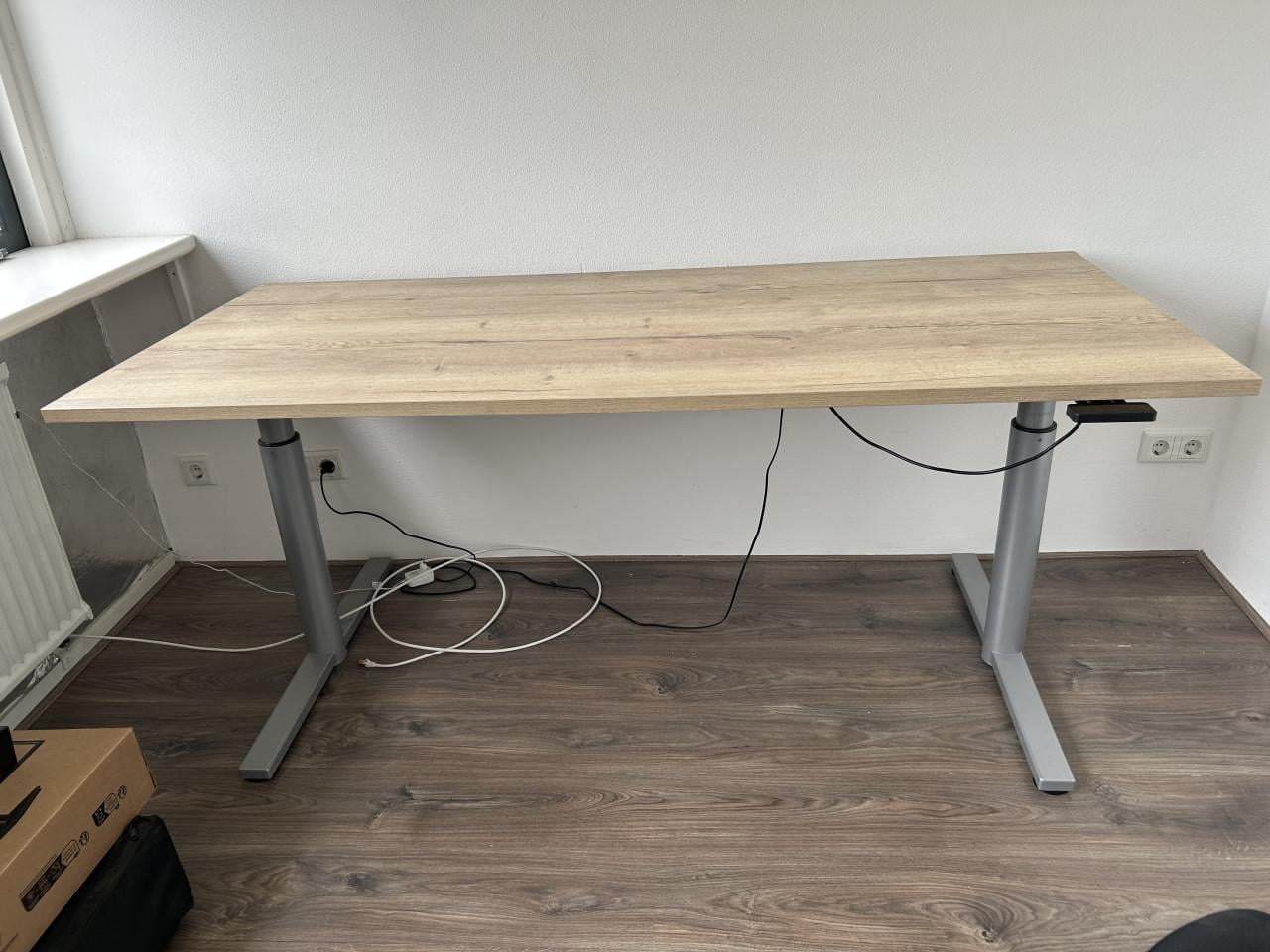 Sta/ zit bureau
