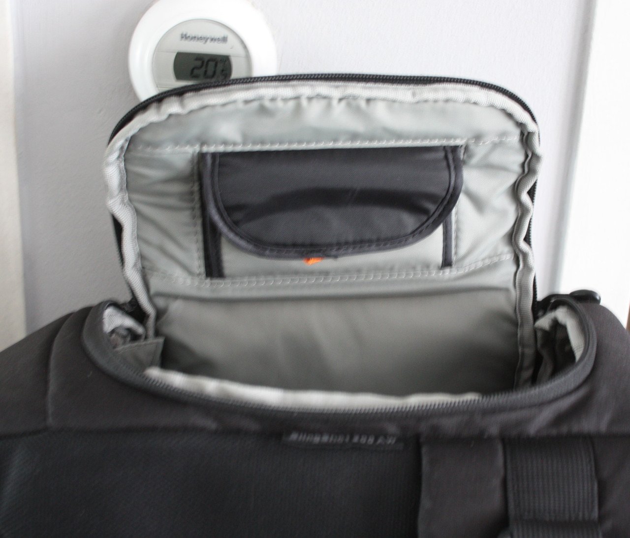 Lowepro SlingShot 200 AW Cameratas-zo goed als nieuw