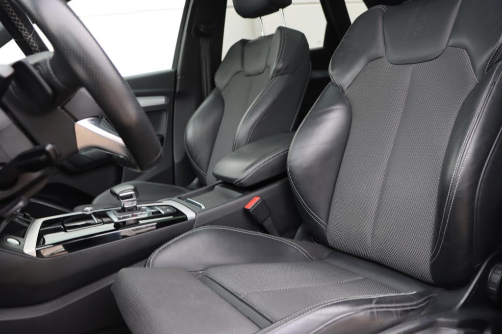 Audi Q5 50 tfsi e quattro s edition competition 300pk s-tr