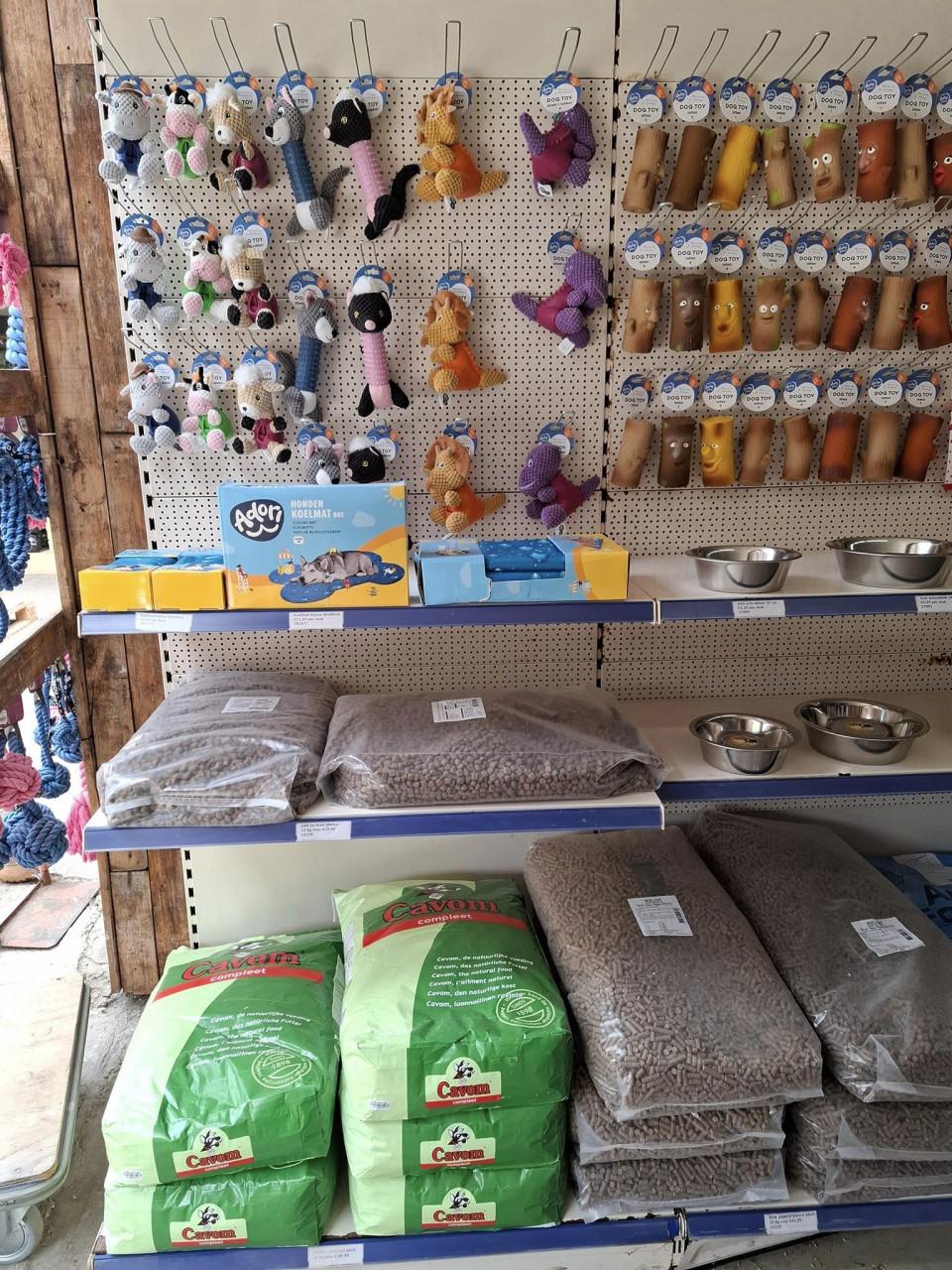 20% KORTING OP ALLE HONDENVOER EN SNACKS, 3 dierendagen