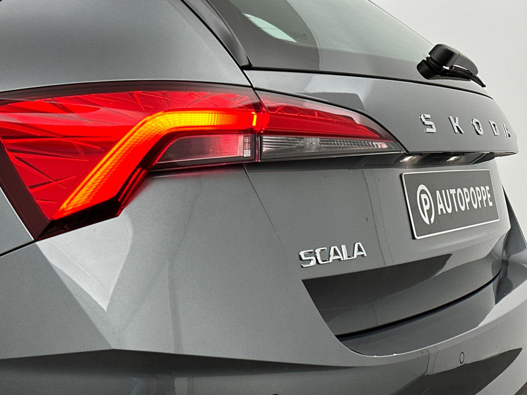 Skoda Scala selection 1.0 tsi 85 kw / 115 pk hatchback 6 versn