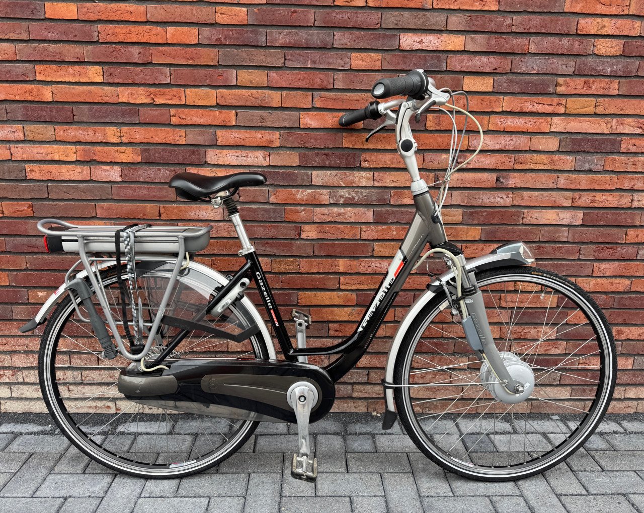 Prachtige Gazelle Innergy Gouden Accu