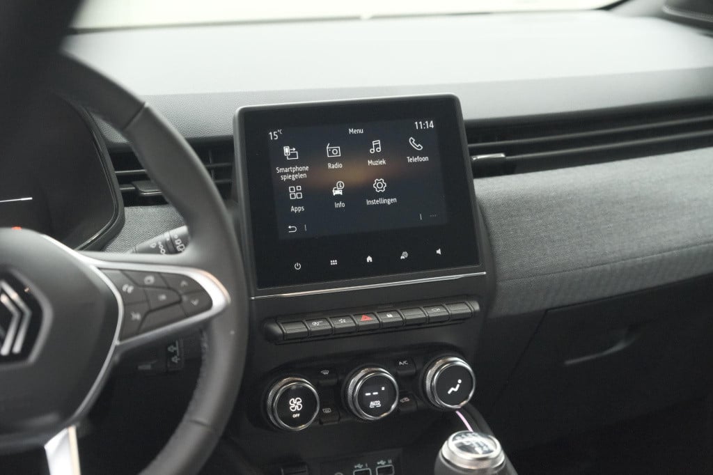 Renault Clio tce 90 gpf techno | nieuw model | 360 camera | apple carplay |