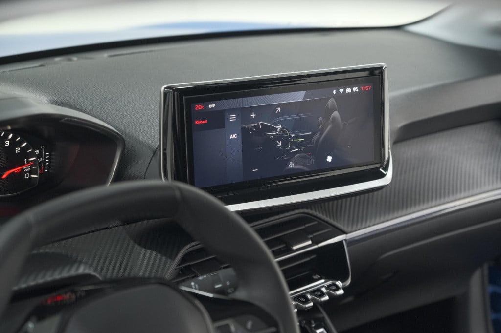 Peugeot 208 puretech 100 active | navigatie | cruise control | apple carpla