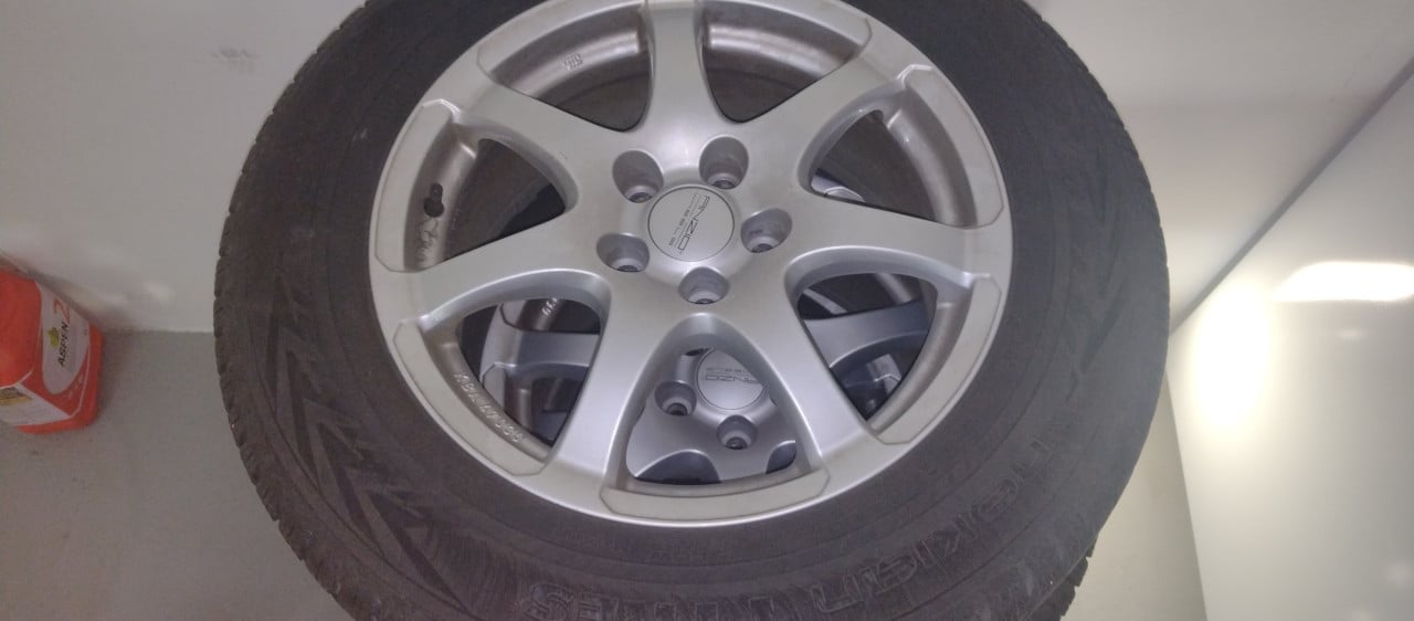 Winterbanden met lm velgen 225/65r/17/106h