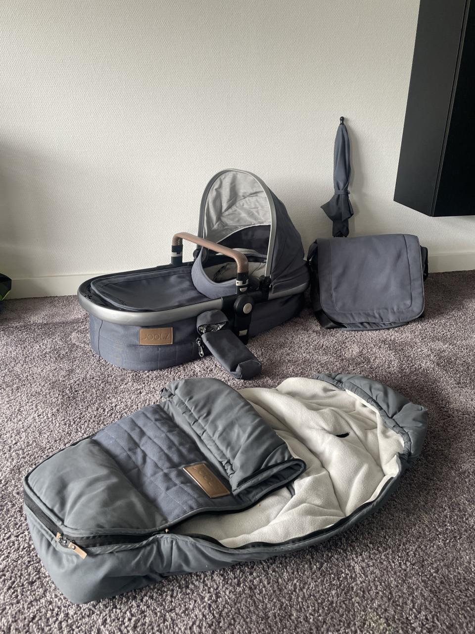 Kinderwagen Jools day 2 compleet