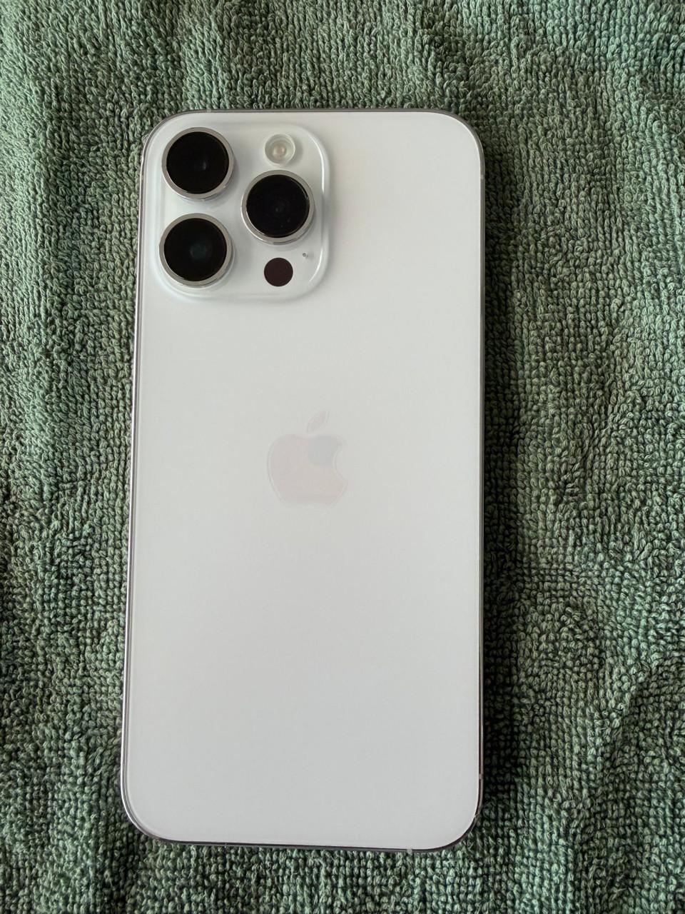 IPhone 14 Pro Max 128 gb wit/ zilver