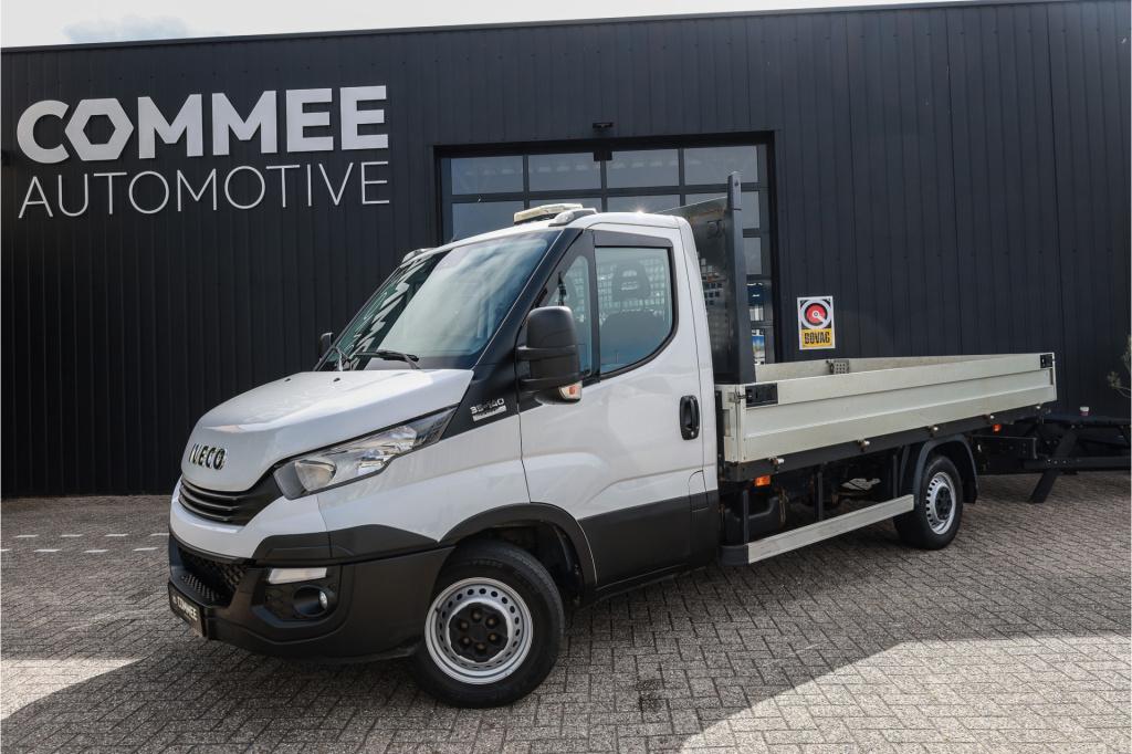 Iveco Daily 35s14 2.3 375 a8 aut open laadbak 410cm i trekhaak i standkache