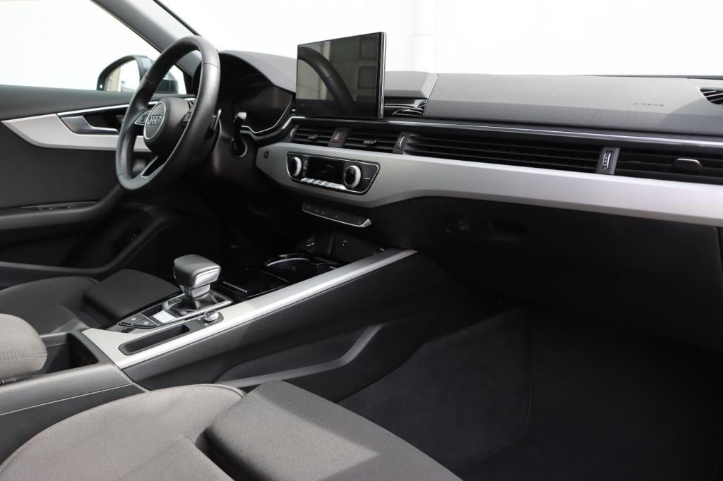 Audi A4 limousine 40 tfsi advanced edition 204pk s-tronic