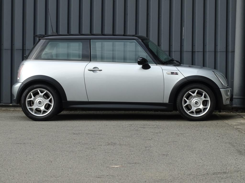 Mini 3-deurs 1.6 cooper s | pano | navi