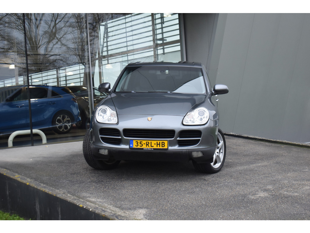 Porsche Cayenne 4.5 s