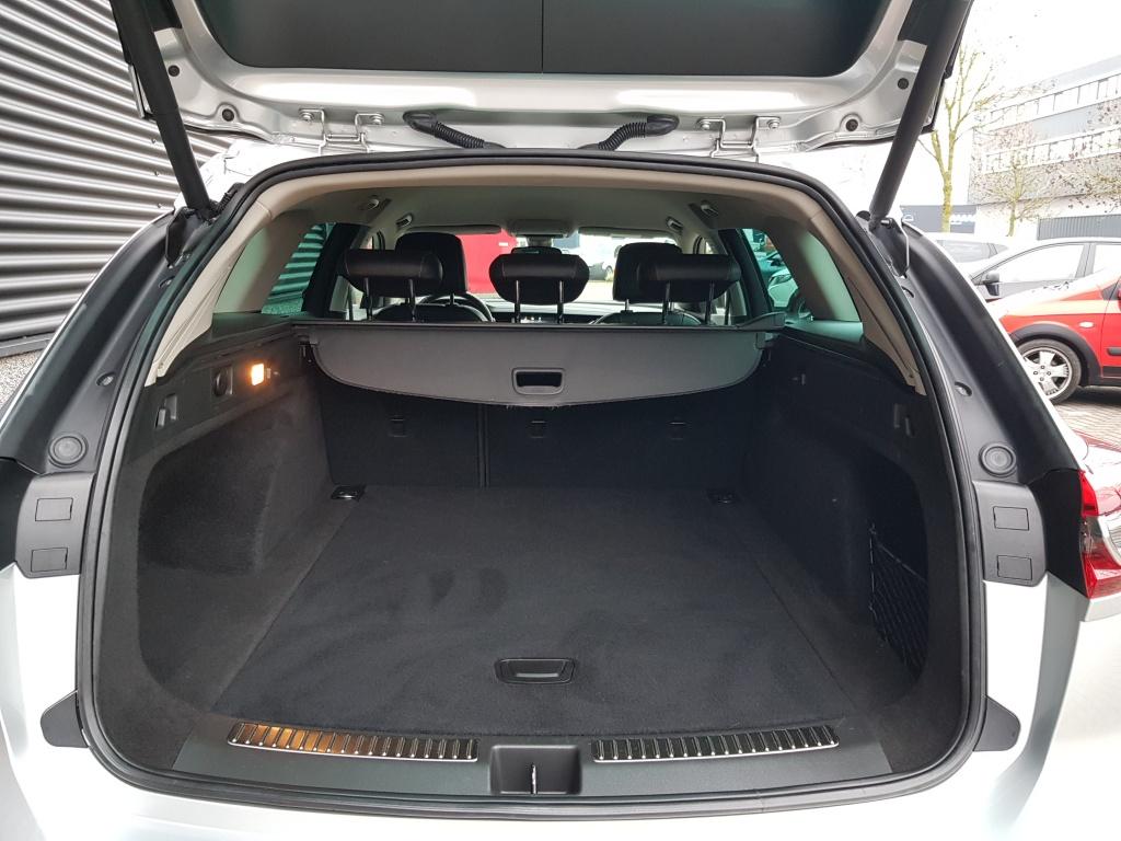 Opel Insignia sports tourer innovation 1.5 turbo 165pk