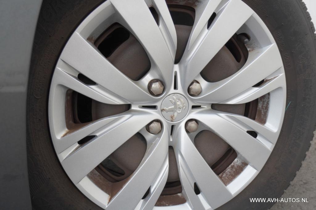 Peugeot 208 1.4 vti active