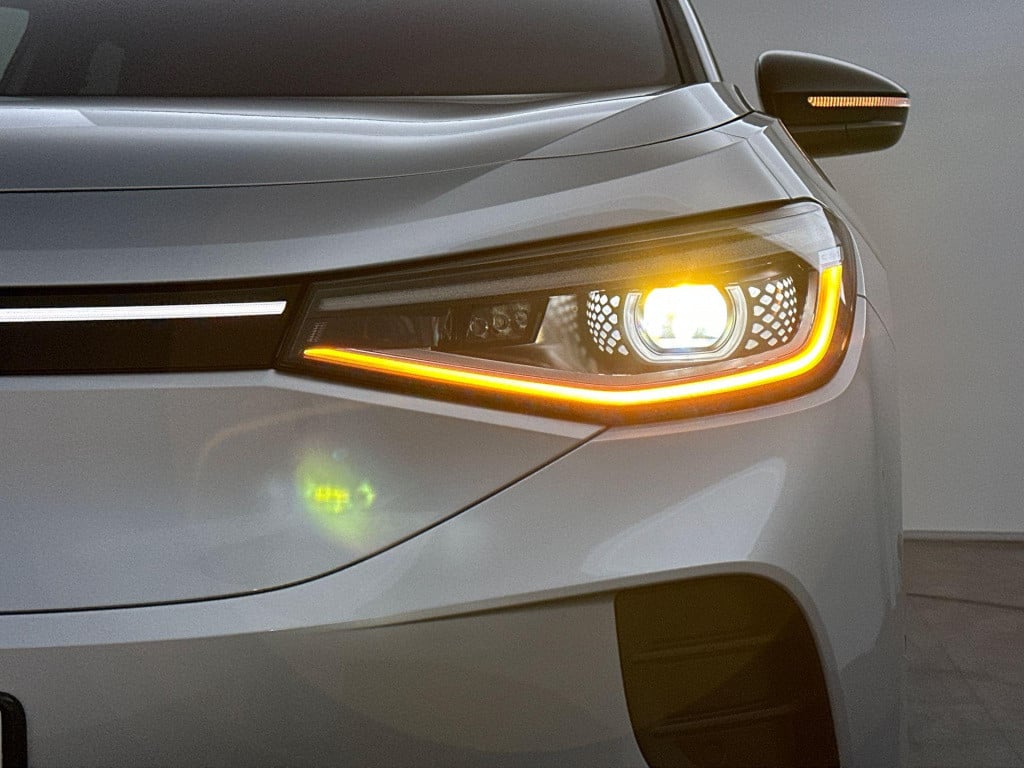 Volkswagen Id.4 pro limited edition 77 kwh accu. 210 kw / 286 pk s