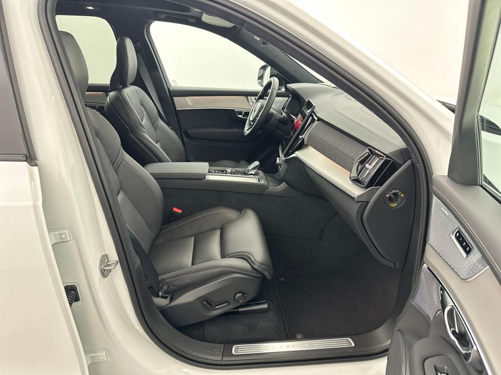 Volvo XC90 t8 awd gt ultra dark executive edition