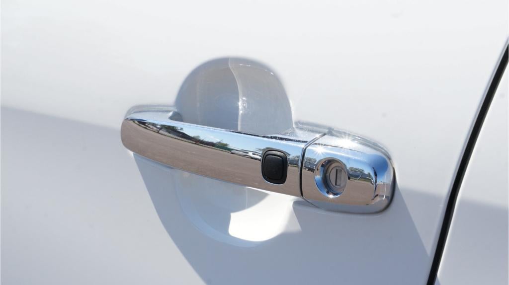 Peugeot 108 1.0 e-vti première top rijklaar incl garantie