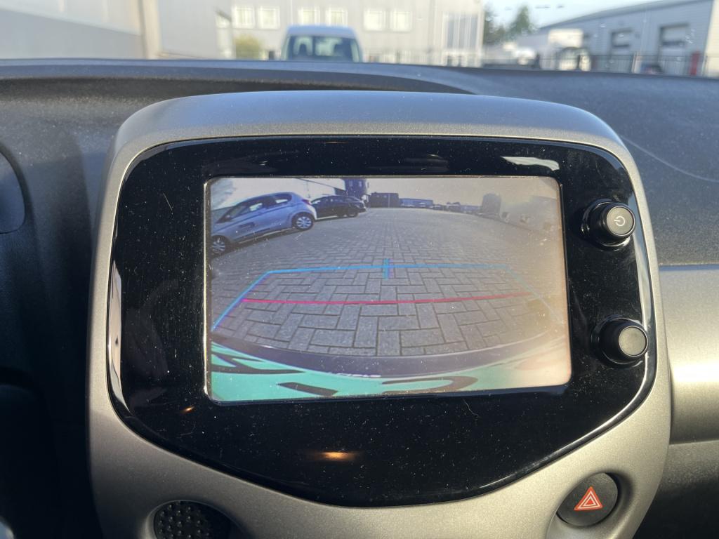 Toyota Aygo 1.0 vvt-i x-play