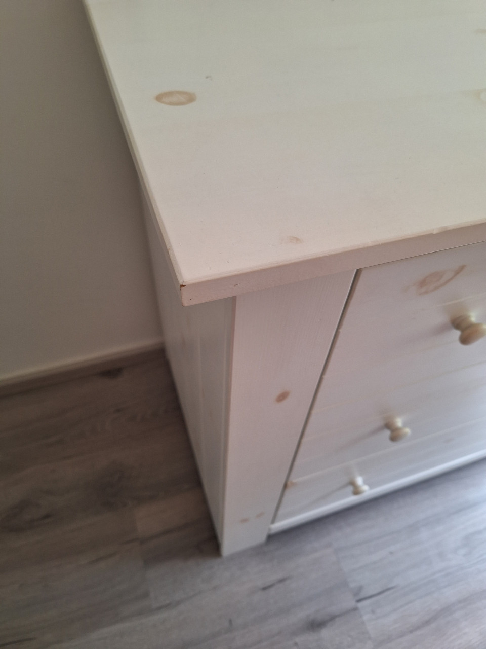 Babykamer commode en kast