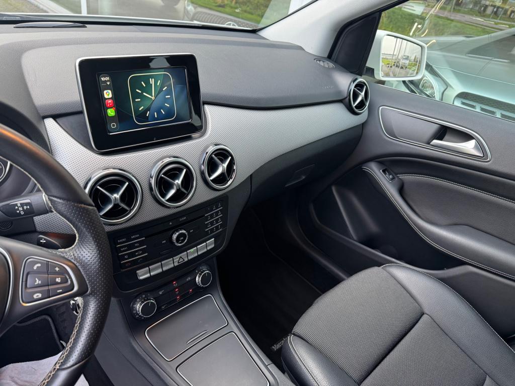 Mercedes-Benz B-Klasse 180 ambition urban automaat , apple-carplay , afneem