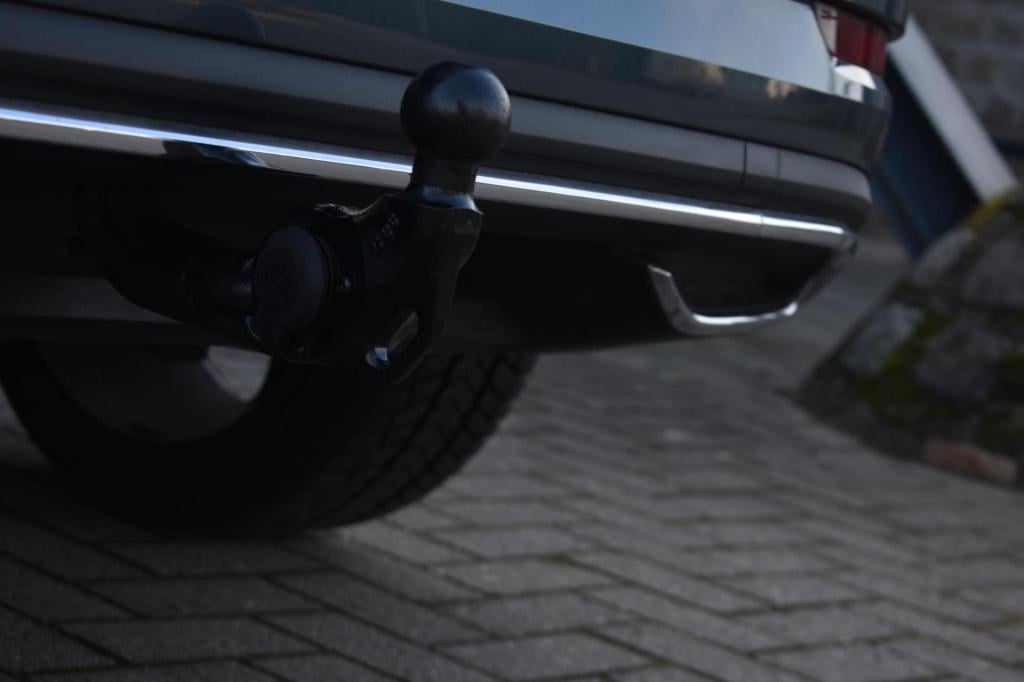 Skoda Karoq 1.5 tsi act sportline | trekhaak | virtual | camera | nap | app