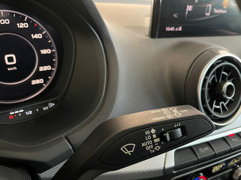 Audi Q2 30 tfsi pro line