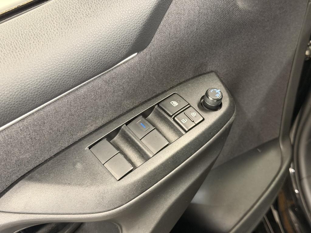 Toyota Yaris 1.5 hybrid dynamic| camera| adap.cruise| keyless| carplay