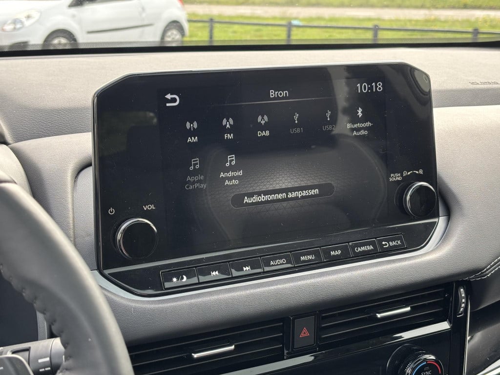 Nissan Qashqai 1.3 mhev xtronic premiere edition | panoramadak | head-up di