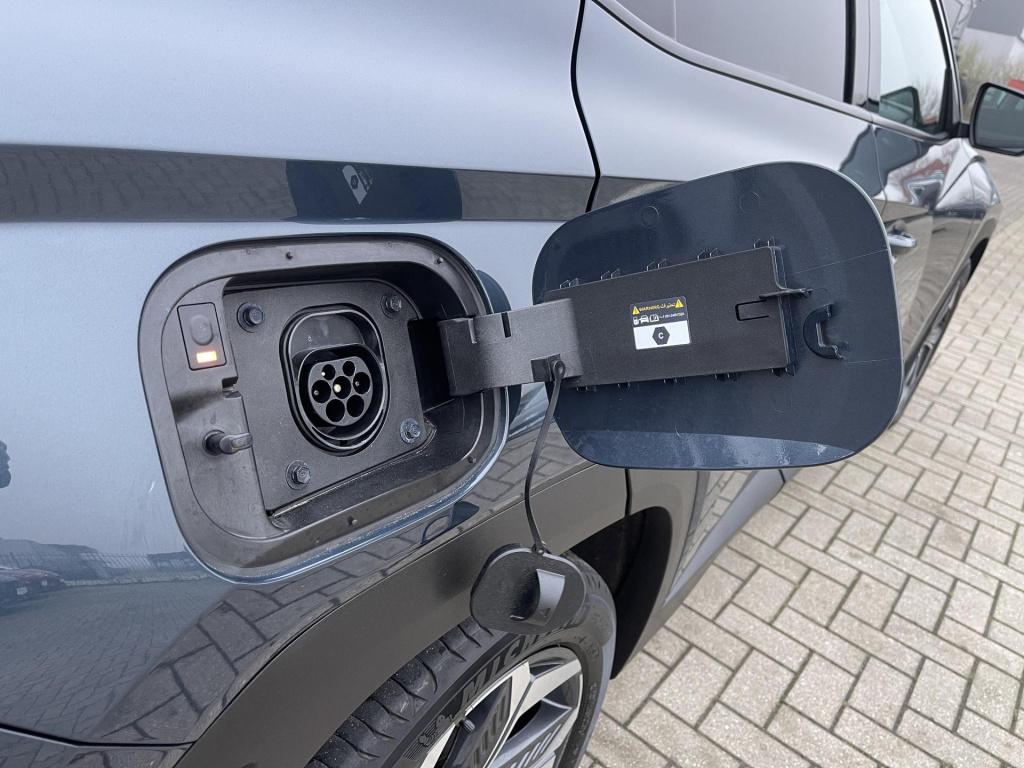 Hyundai Tucson 1.6 t-gdi phev comfort smart 4wd soh 99% nl-auto, 1350kg tre