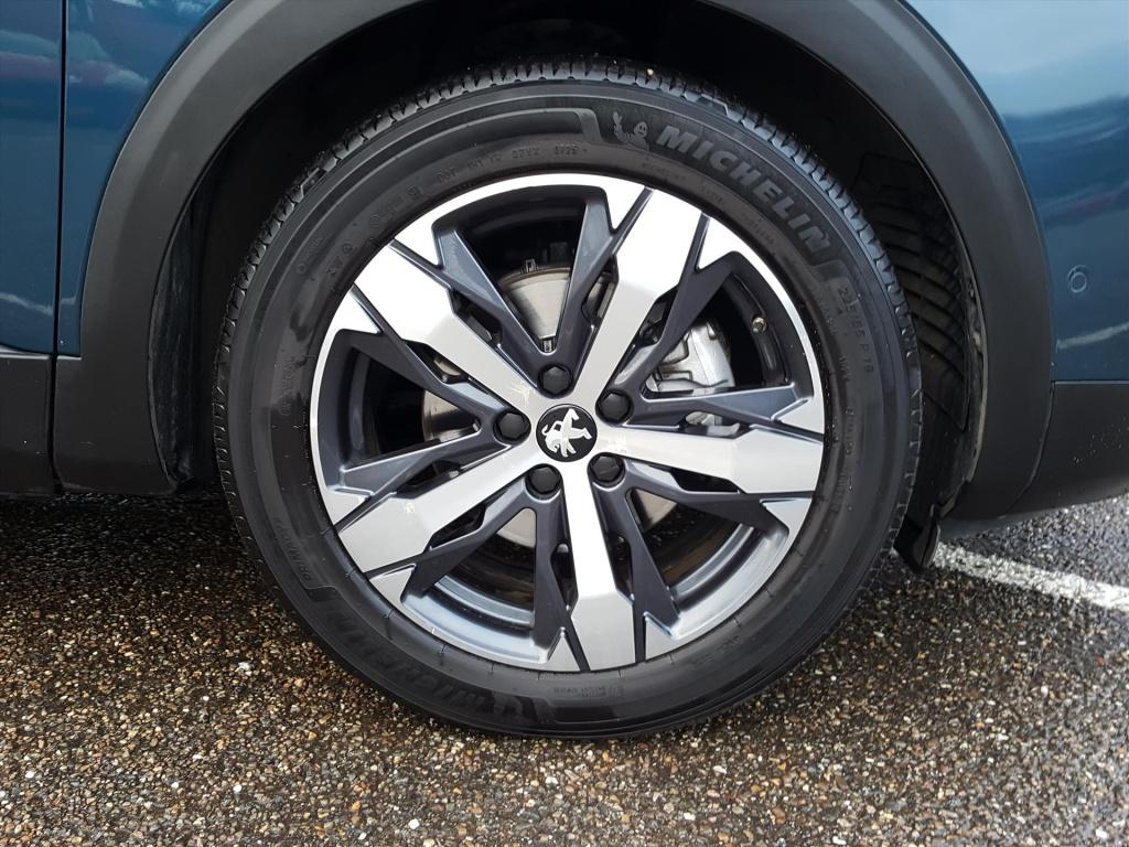 Peugeot 3008 gt 1.2-130pk automaat/eat8 navigatie| trekhaak | apple carplay