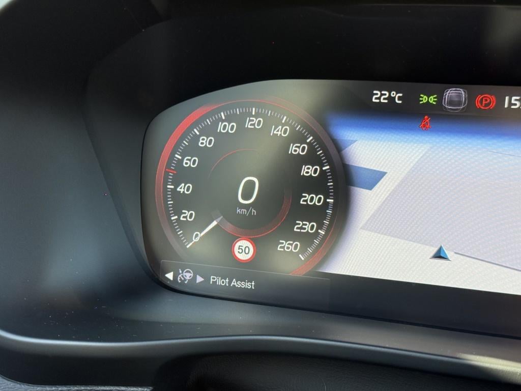 Volvo XC40 t4 211pk recharge r-design| panodak| adap.cruise| trekhaak| came