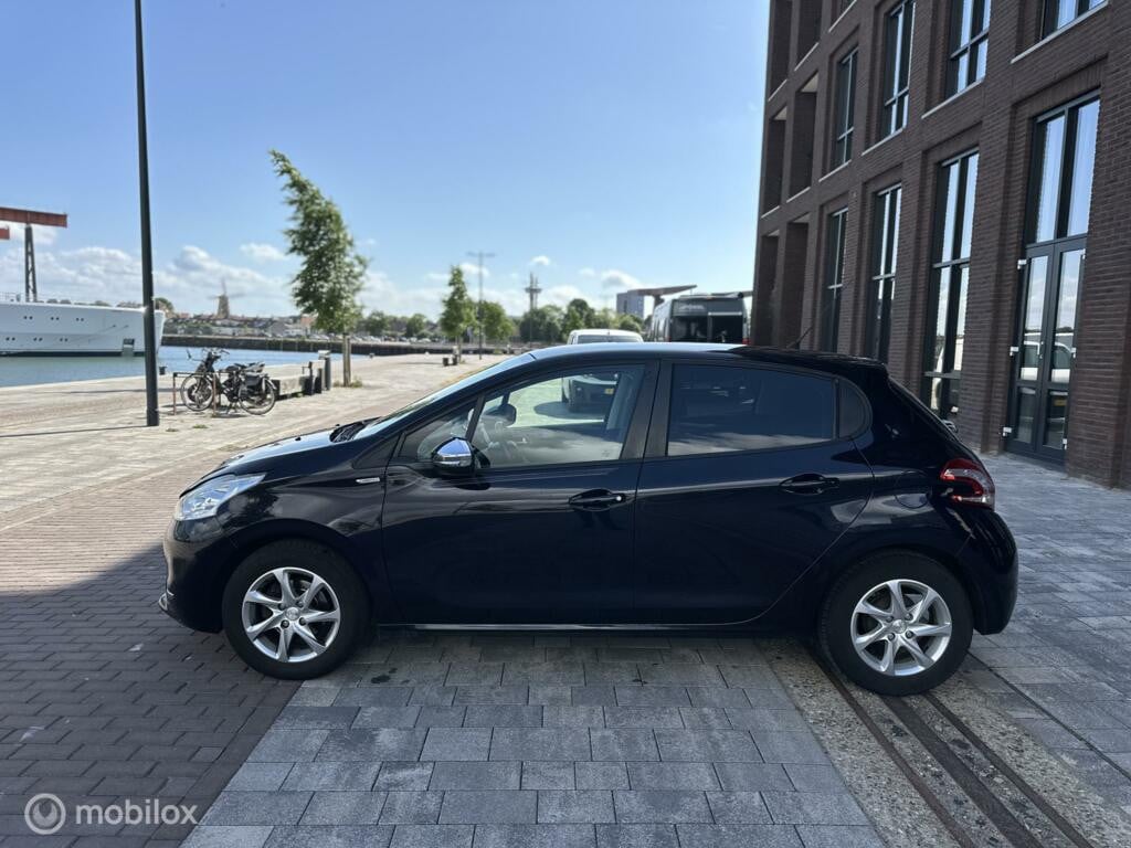 Peugeot 208 1.2 VTi Urban Soul Cruise km131.181 Nap 5Deurs BJ2013