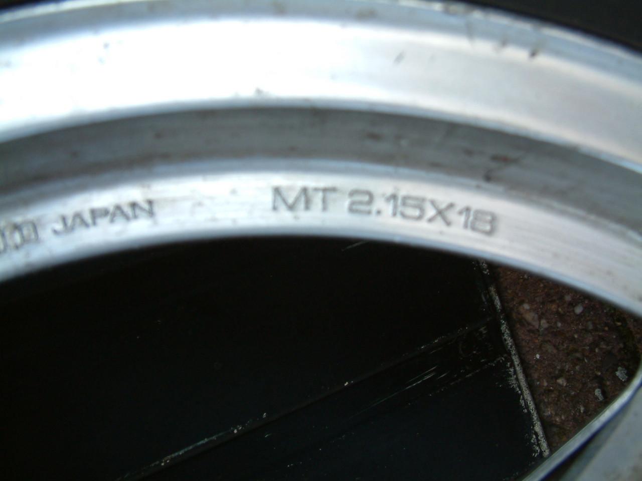 Set wielen honda   35 euro voor en achterwiel