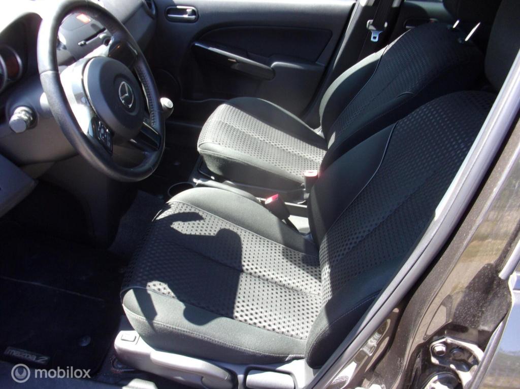 Mazda 2 1.3 silver edition